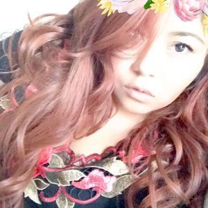 Meet your Posher, Itzel